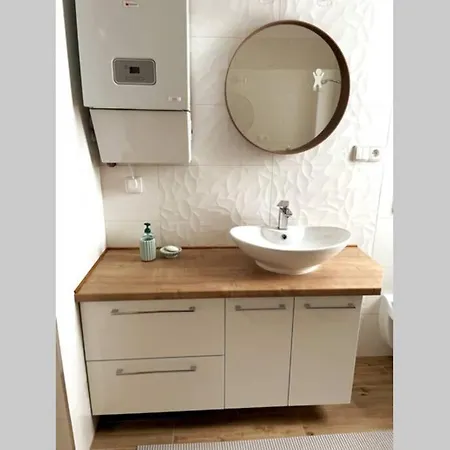 Lägenhet Modern In *